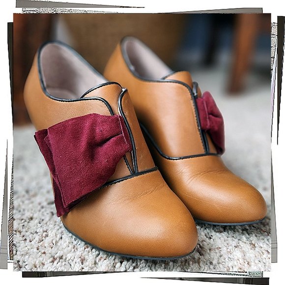 Anthropologie Shoes - Tan w/ Crimson Velvet Ribbon/Bow Leather Booties (8.5) by FanylRobin